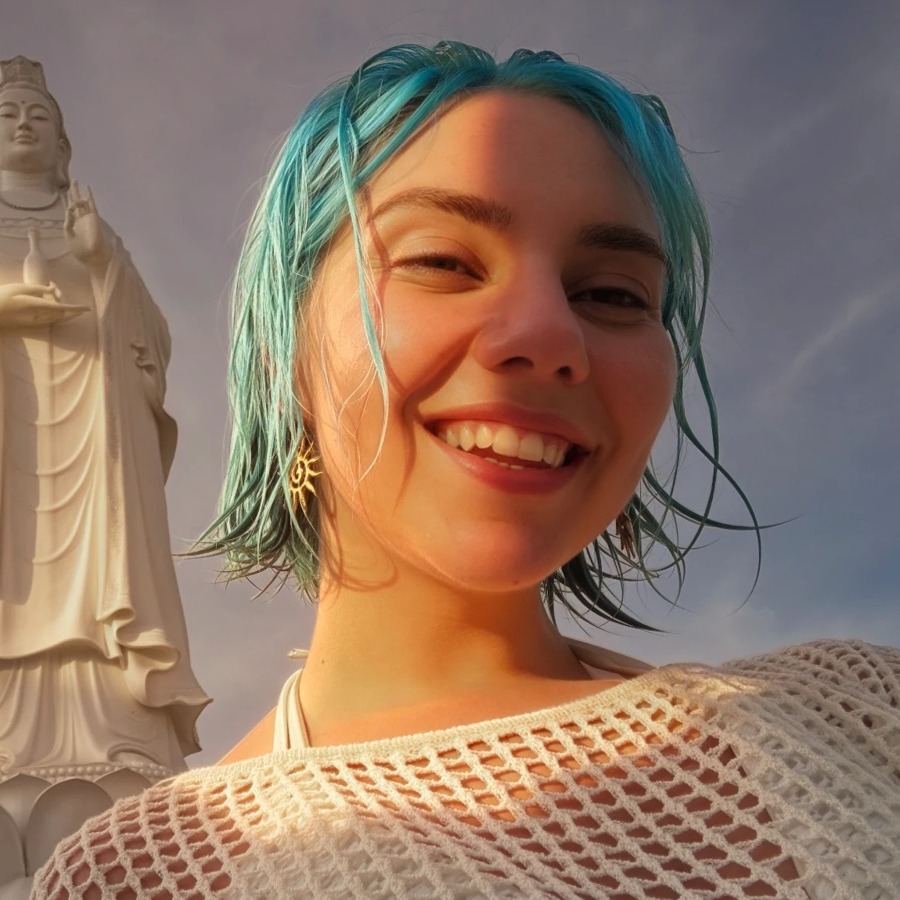 Ocean S. author portrait - visionary writer and consciousness guide for human evolution